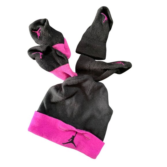 Nike Air Jordan Black Pink Fleece 5 pc set Hat Cap Beanie Pink 2 Pair Socks Set - Picture 1 of 3